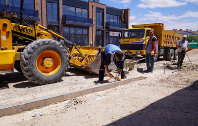 TEPEBAŞI'NDA ÜSTYAPI ÇALIŞMALARI SÜRÜYOR